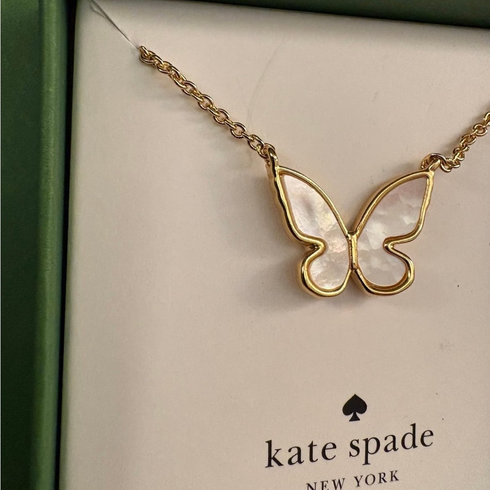 NEW Kate Spade gold butterfly necklace - Picture 3 of 3